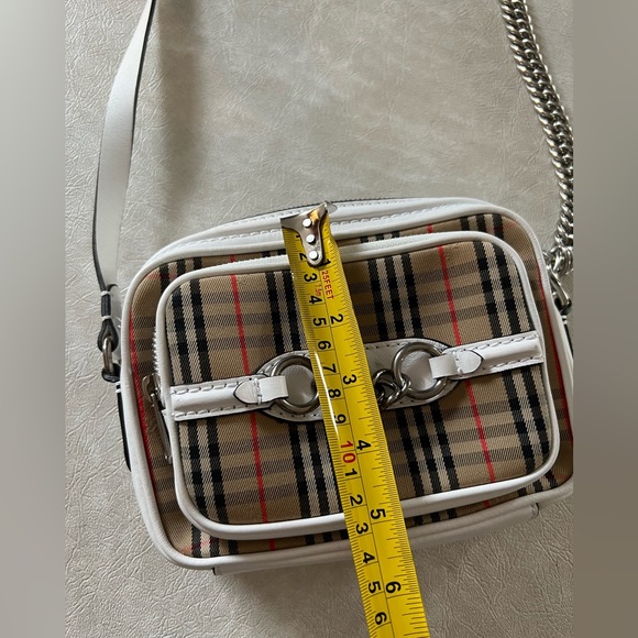 🤍🤍🤎Burberry Check Link Camera Bag 🤎🤍🤍 - Picture 13 of 14